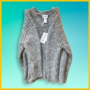 For The Republic Women’s grey Knit sweater, New with Tags
